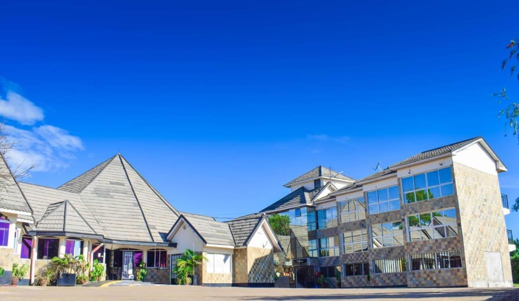 Golden Gates Hotel Thuthuriki 외부 사진